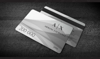 Пластиковые карты с магнитной полосой — ARMANI EXCHANGE